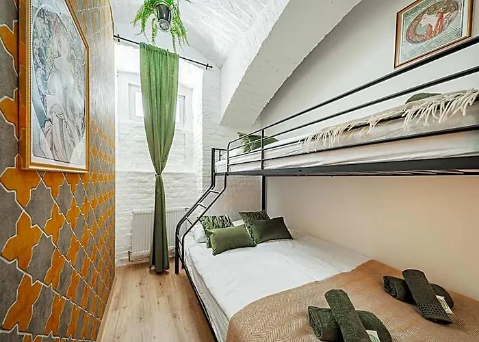 Green Apartments *